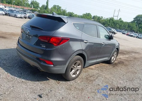 2017 Hyundai Santa Fe Sport 2.4L z USA, uszkodzony, nr VIN 5XYZUDLB1HG491183